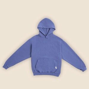 Pleasing purple hoodie, Harry Styles